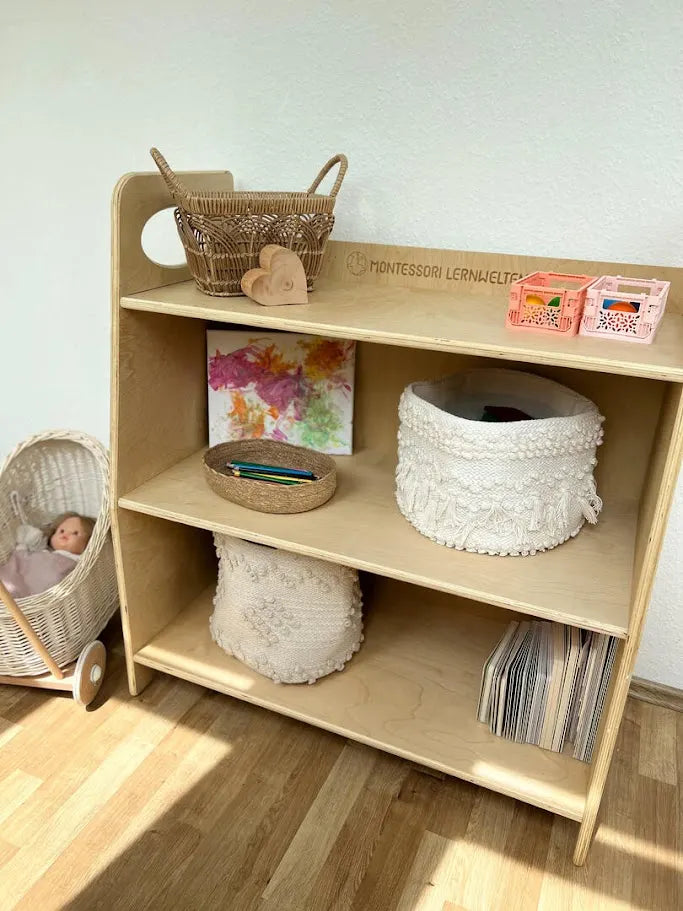 Montessori-Regal aus Holz - abwischbare Premiumqualität