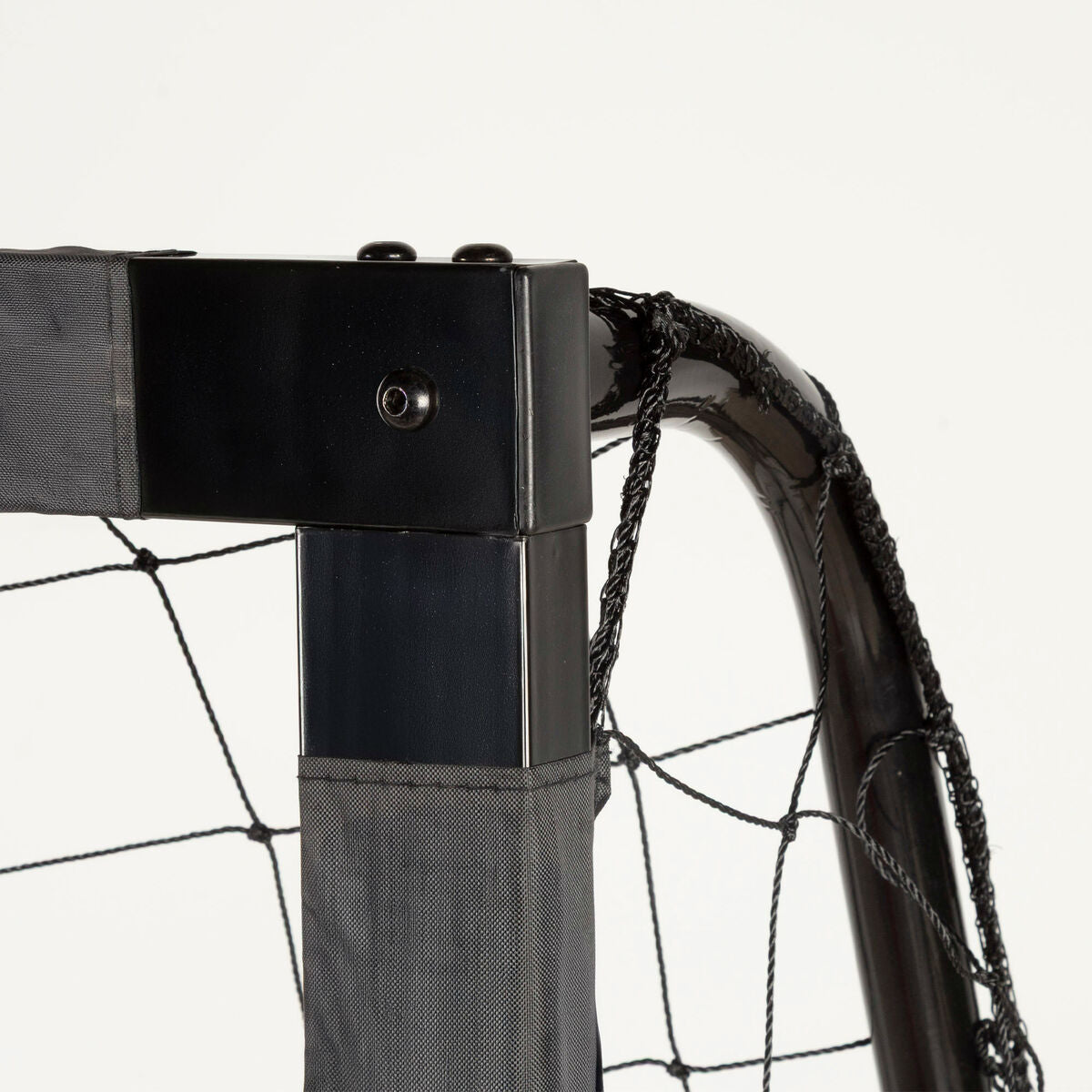 V3HFC658B2051661E4FCA538D6BE9D17E40R7245272P3