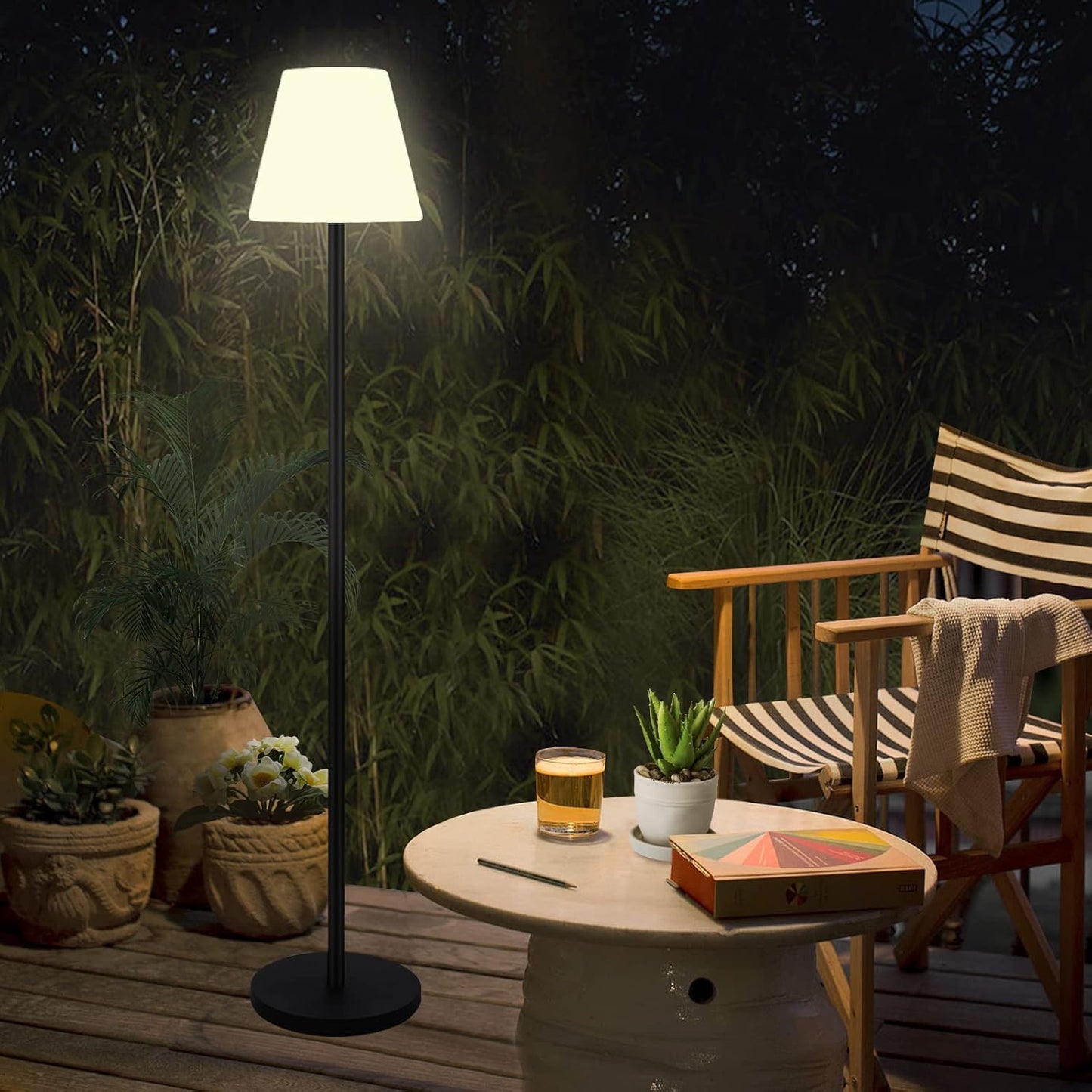 Licmic Solar Stehlampe Outdoor Stehlampe mit Lichtsensor,Dimmbar Warmweiß und RGB Akku stehlampe kabellos,USB Aufladbar LED Solarlampen für innen,Wasserdicht Stehlampe Außen für Terrassen、Garten. [Energieklasse F]